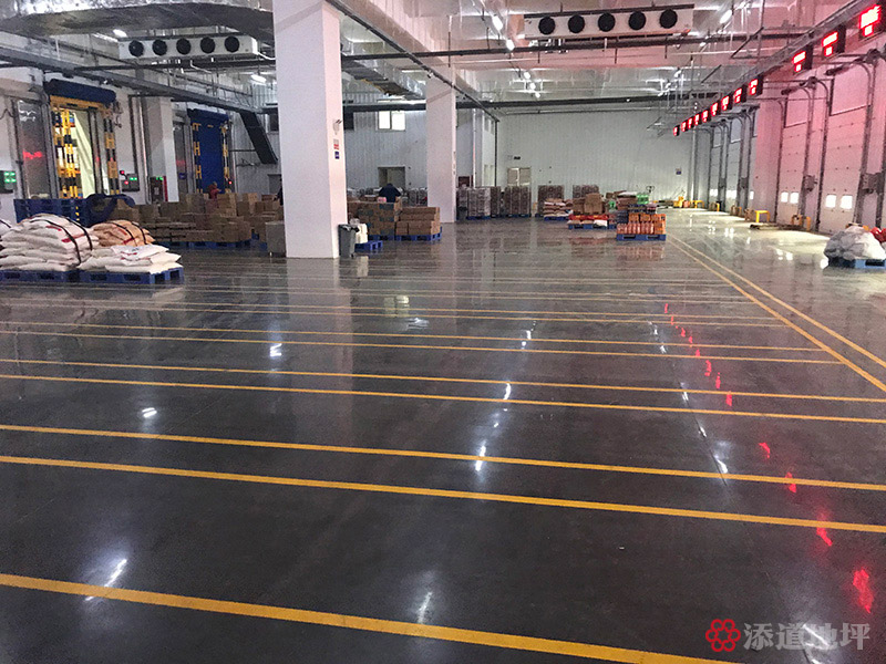 金砂钢耐磨地坪